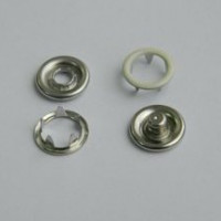 Кнопка рубашечная 9,5мм Открытая в Красноярске