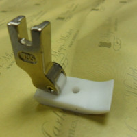 Лапки для швейных машин в Красноярске