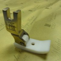 Лапки для швейных машин в Красноярске