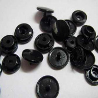 Кнопка пластик в Красноярске