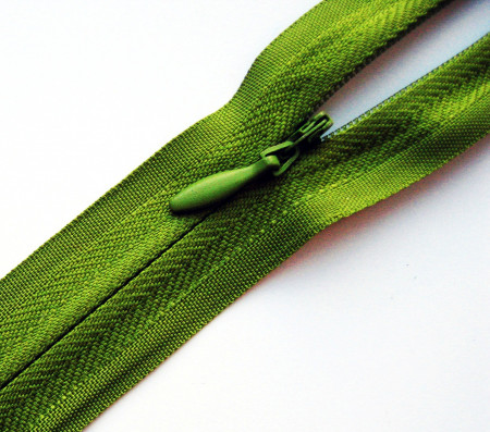 Молния спираль Т-3 юбочная потайная х/б 18см в Красноярске